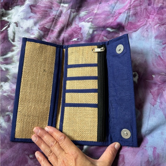 Kantha wallet never used so pretty - Picture 6 of 6